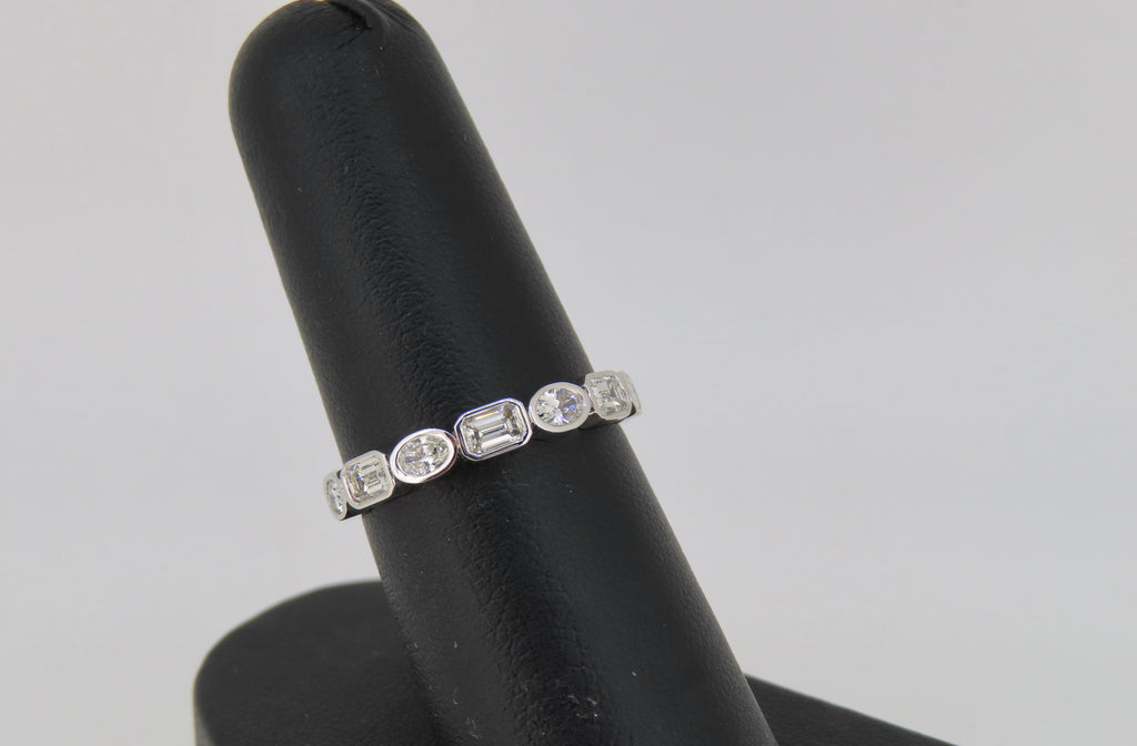 14K White Gold Mixed Cut Bezel Set Diamond Band