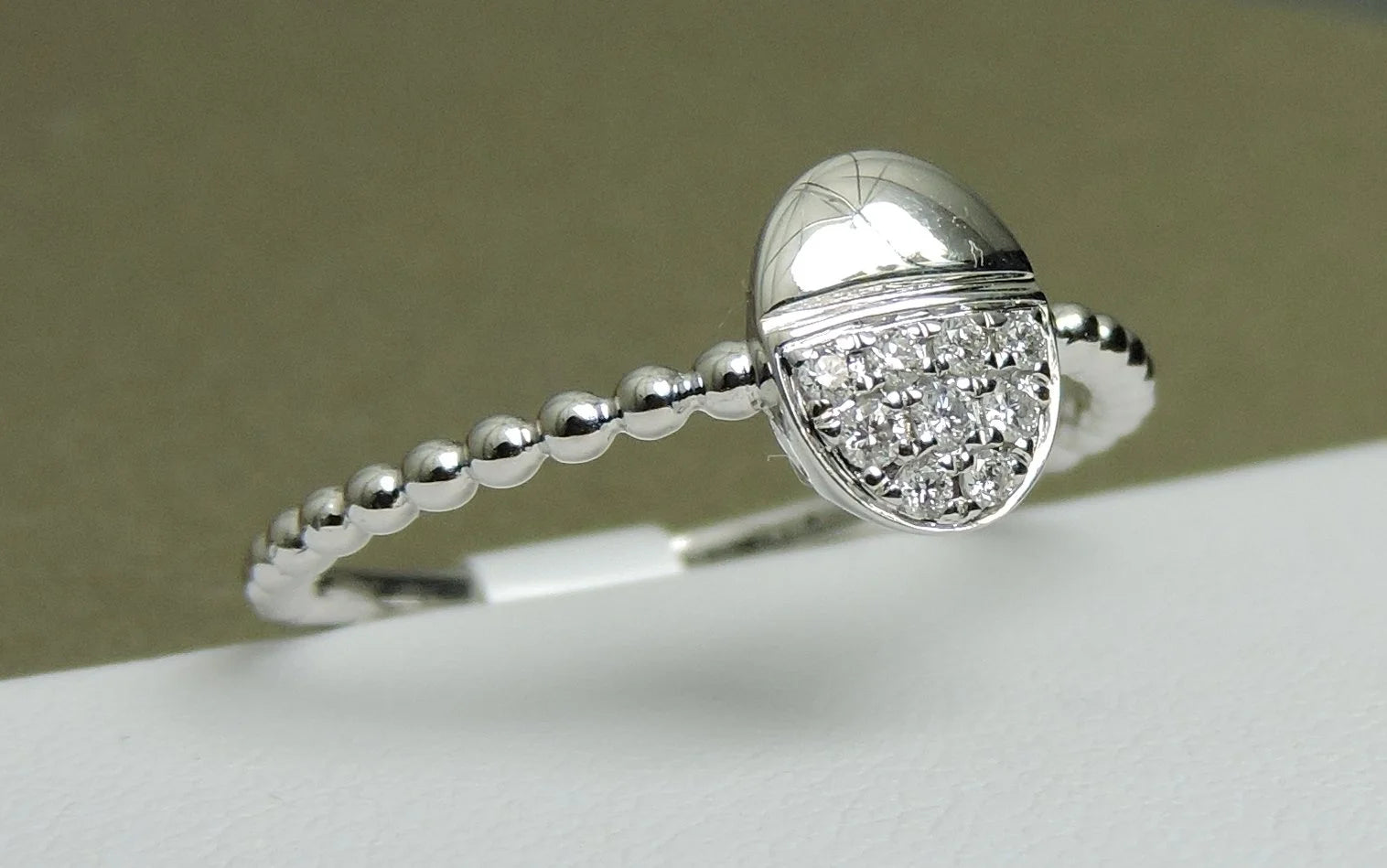 14K White Gold Diamond Oval Ring - 14K White Gold | Greco Jewelers - close-up