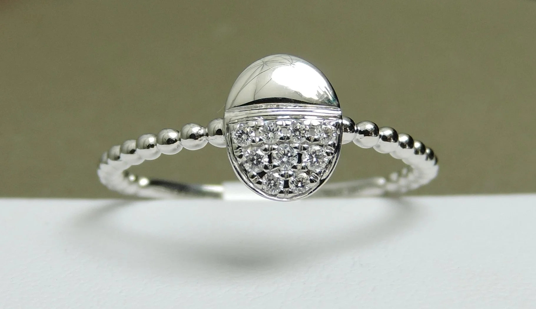 14K White Gold Diamond Oval Ring - 14K White Gold | Greco Jewelers