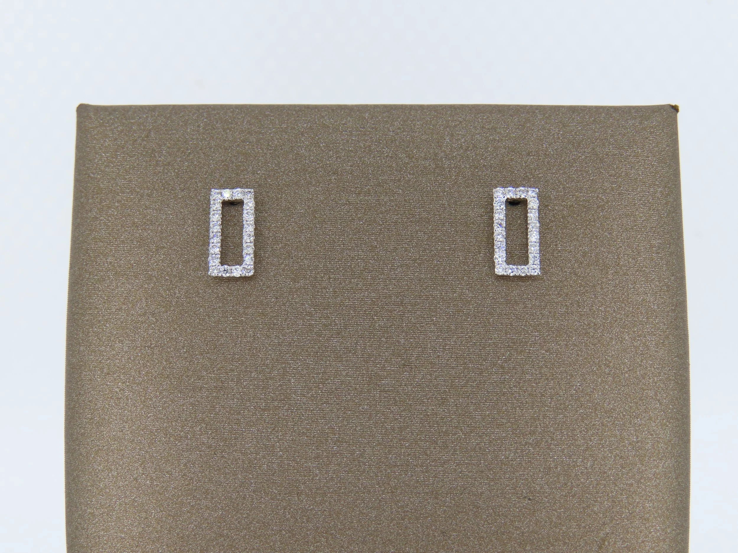 Rectangle Diamond earrings | Greco Jewelers