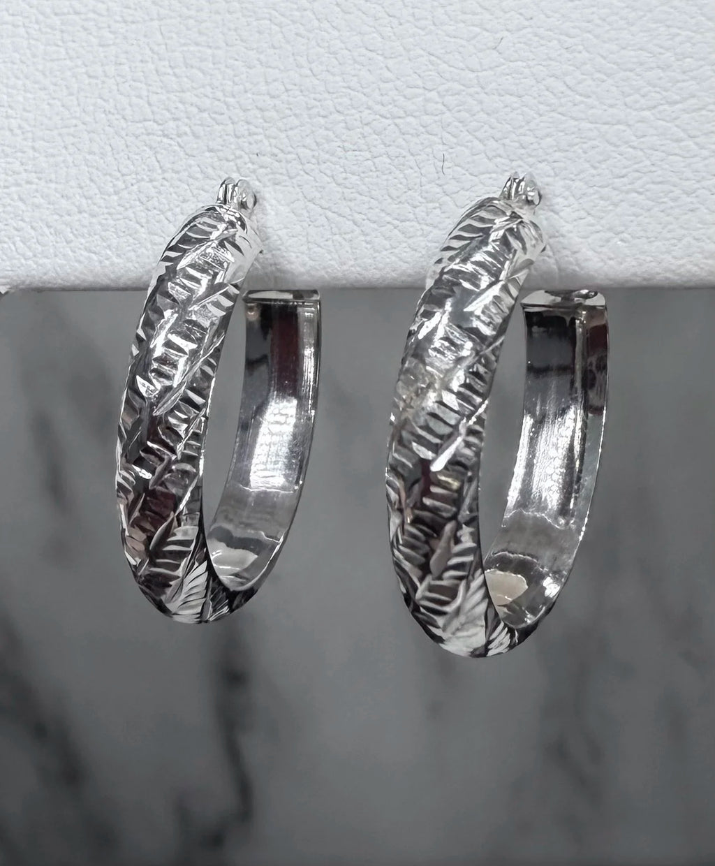 14K White Gold Diamond Cut Hoop Earring - 14K White Gold, hoop earrings | Greco Jewelers - alternate angle
