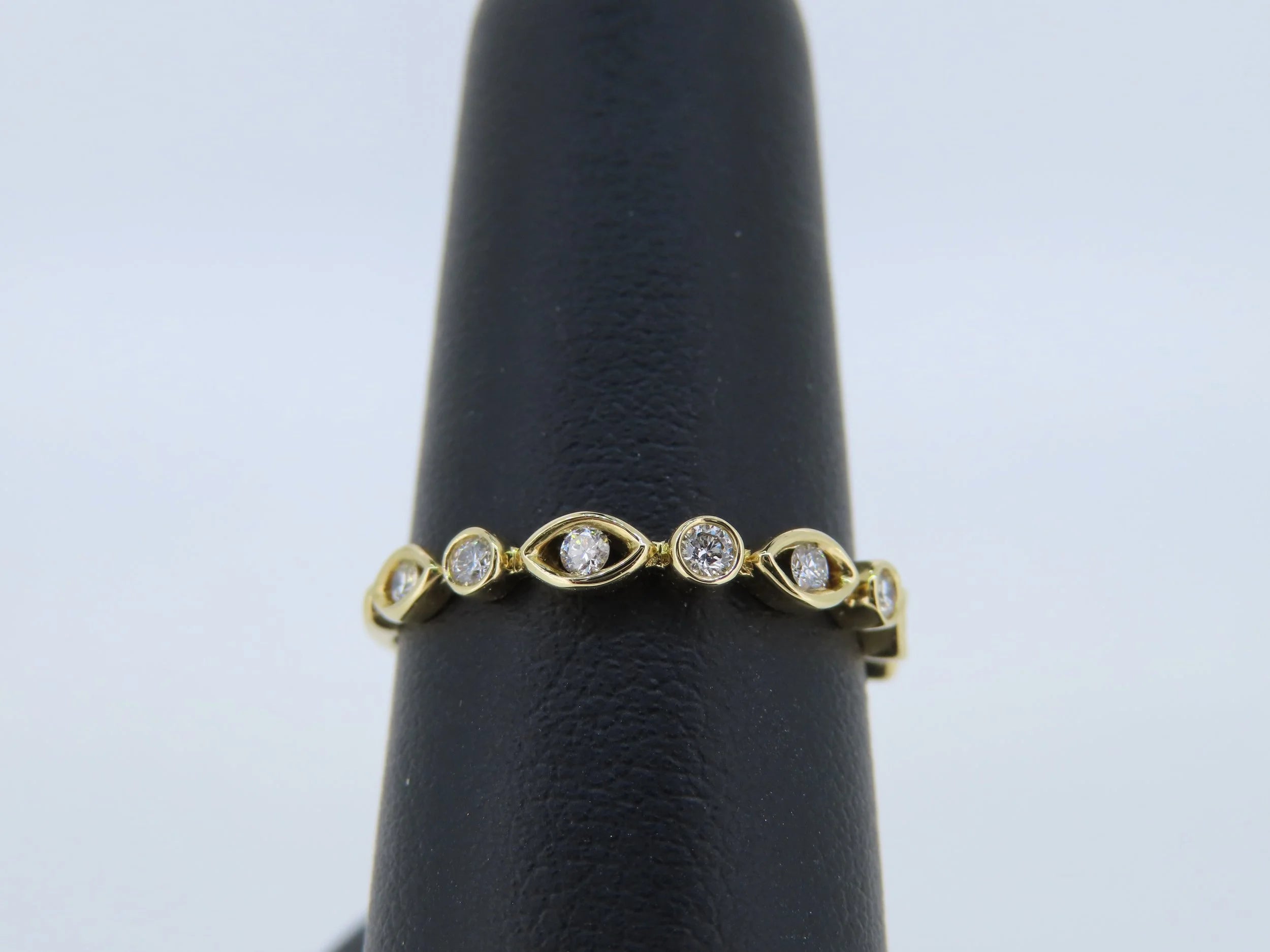 Decorative Diamond Band | Greco Jewelers