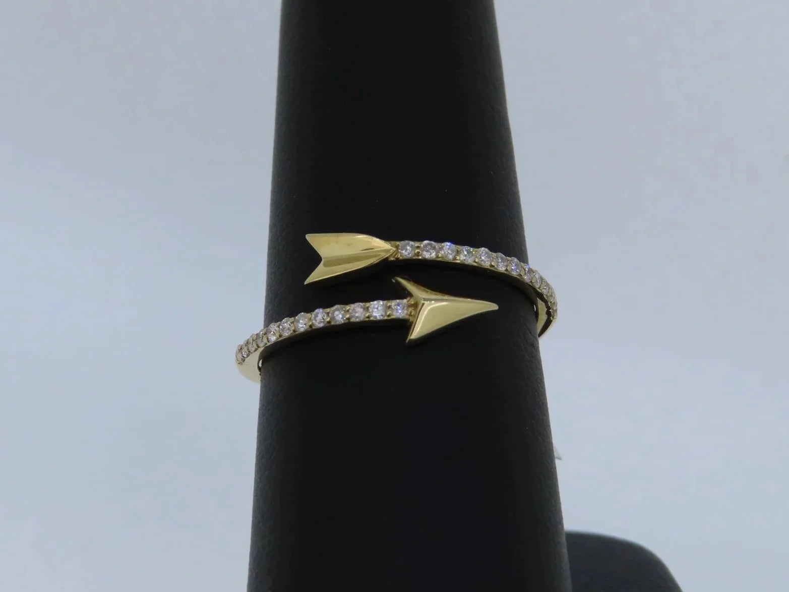 Gold Arrow Ring | Greco Jewelers