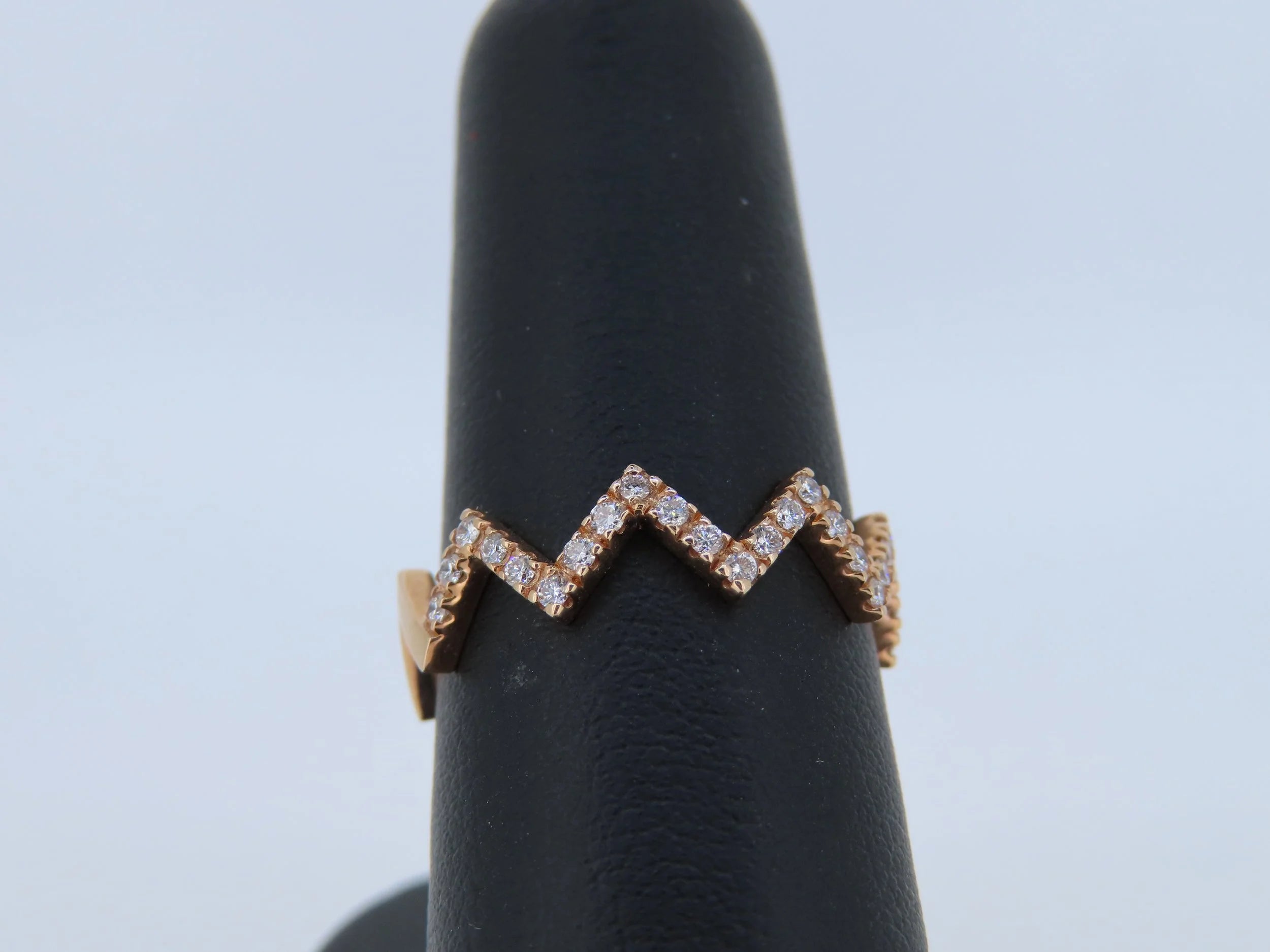 Rose Gold Zig Zag Diamond Band | Greco Jewelers