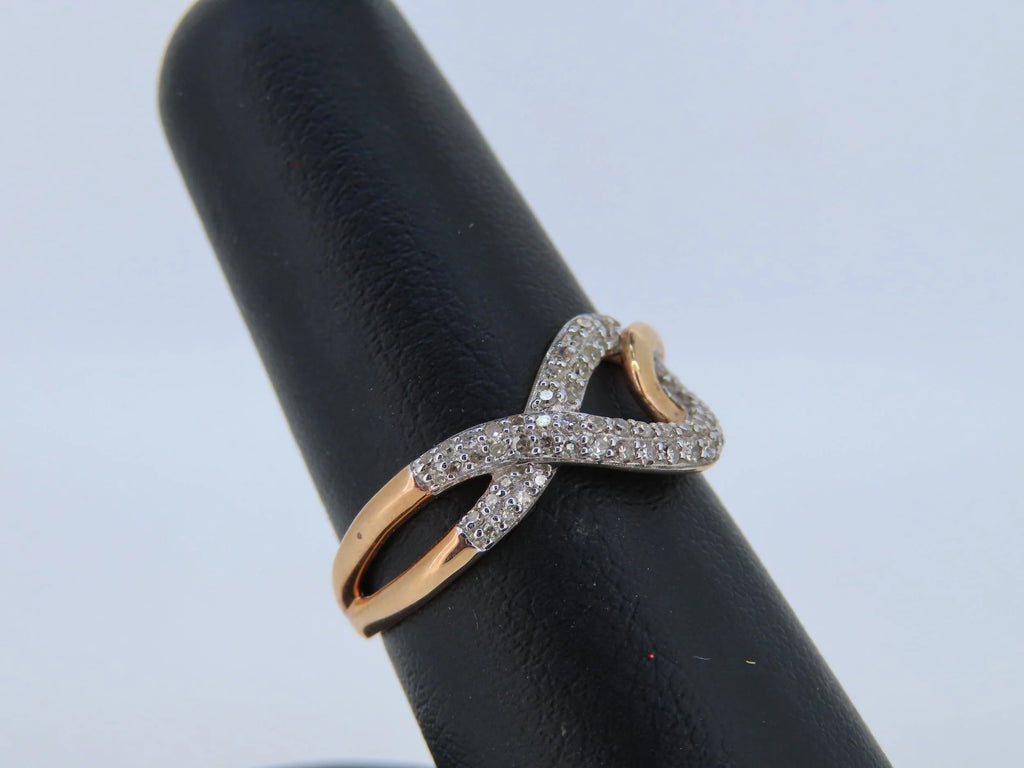 Two-Toned Freeform Ring - Two-Toned Gold | Greco Jewelers - detail view