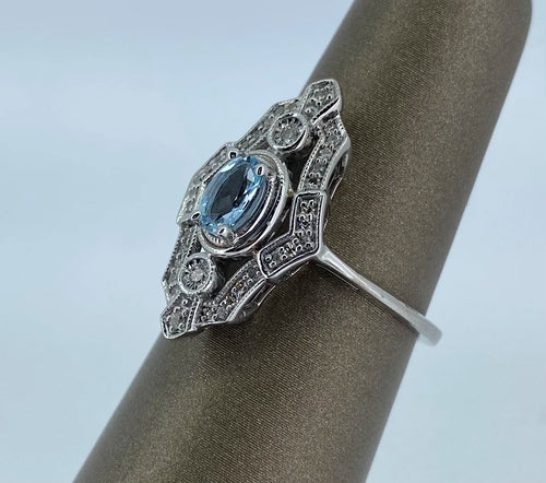 14K Aquamarine Ring - 14K Gold | Greco Jewelers